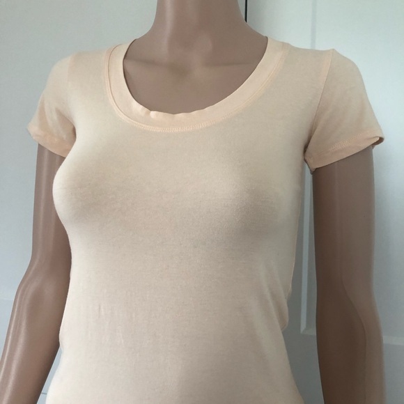 Forever 21 F21 Peach Cream Essentials Stretch Cotton Tee T-Shirt Small XS - Picture 2 of 2